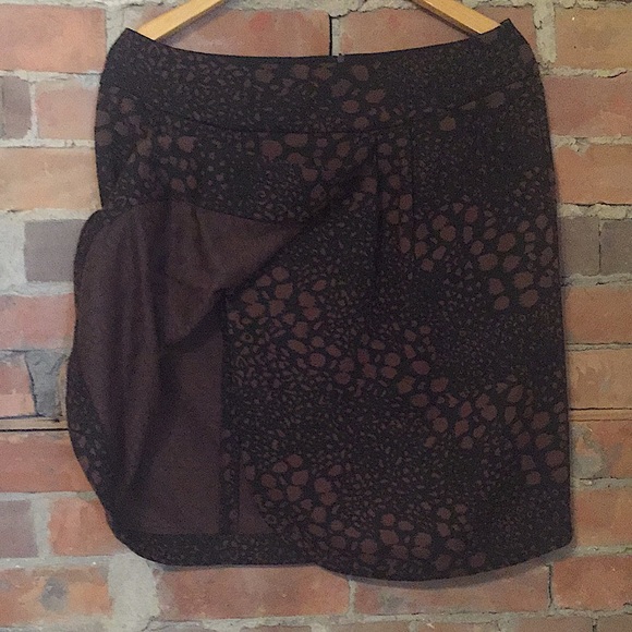 LARRY LEVINE STRETCH Skirt - Picture 2 of 4